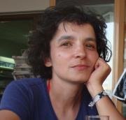 A. Márcia Barbosa