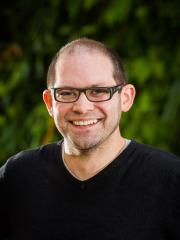 Ian MacKenzie
