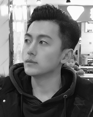 Zhe Li