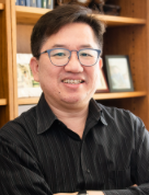 Gyeong Hwang
