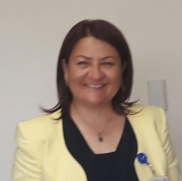 Emine Efe