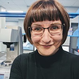 Julia L. Shamshina