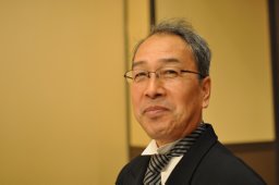 Gen Suzuki