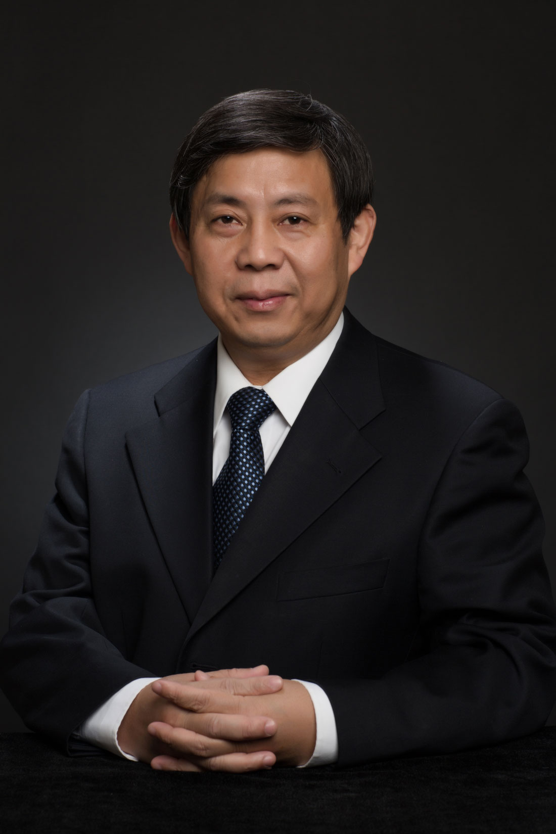 Xianliang Zhou