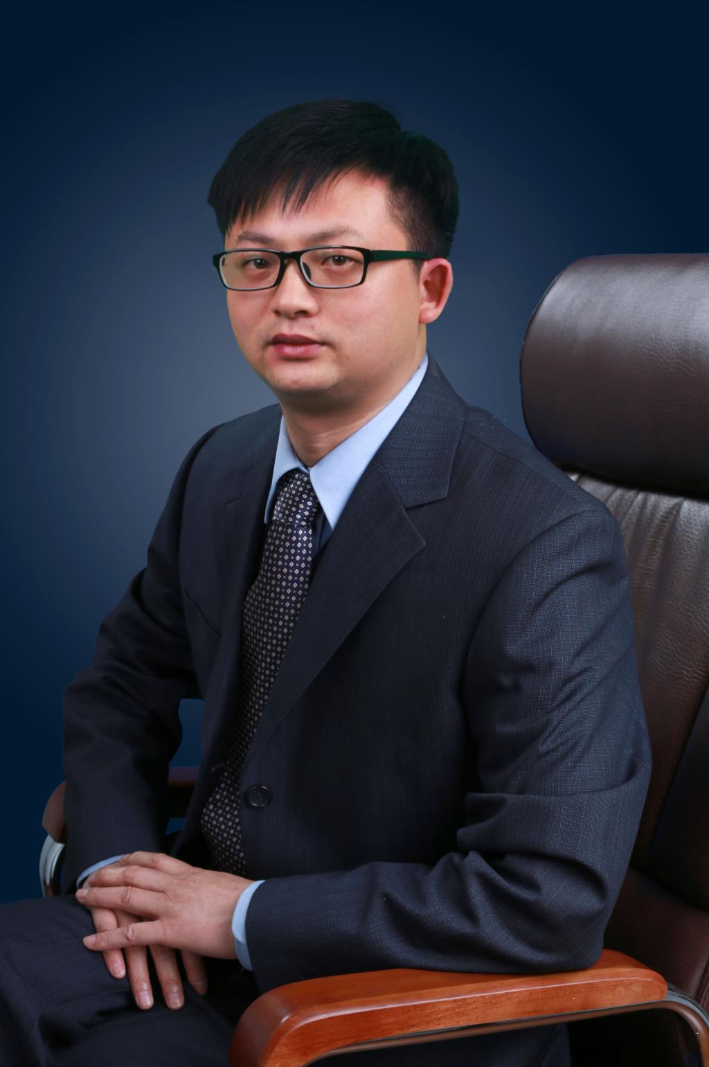 Yingxiang Li