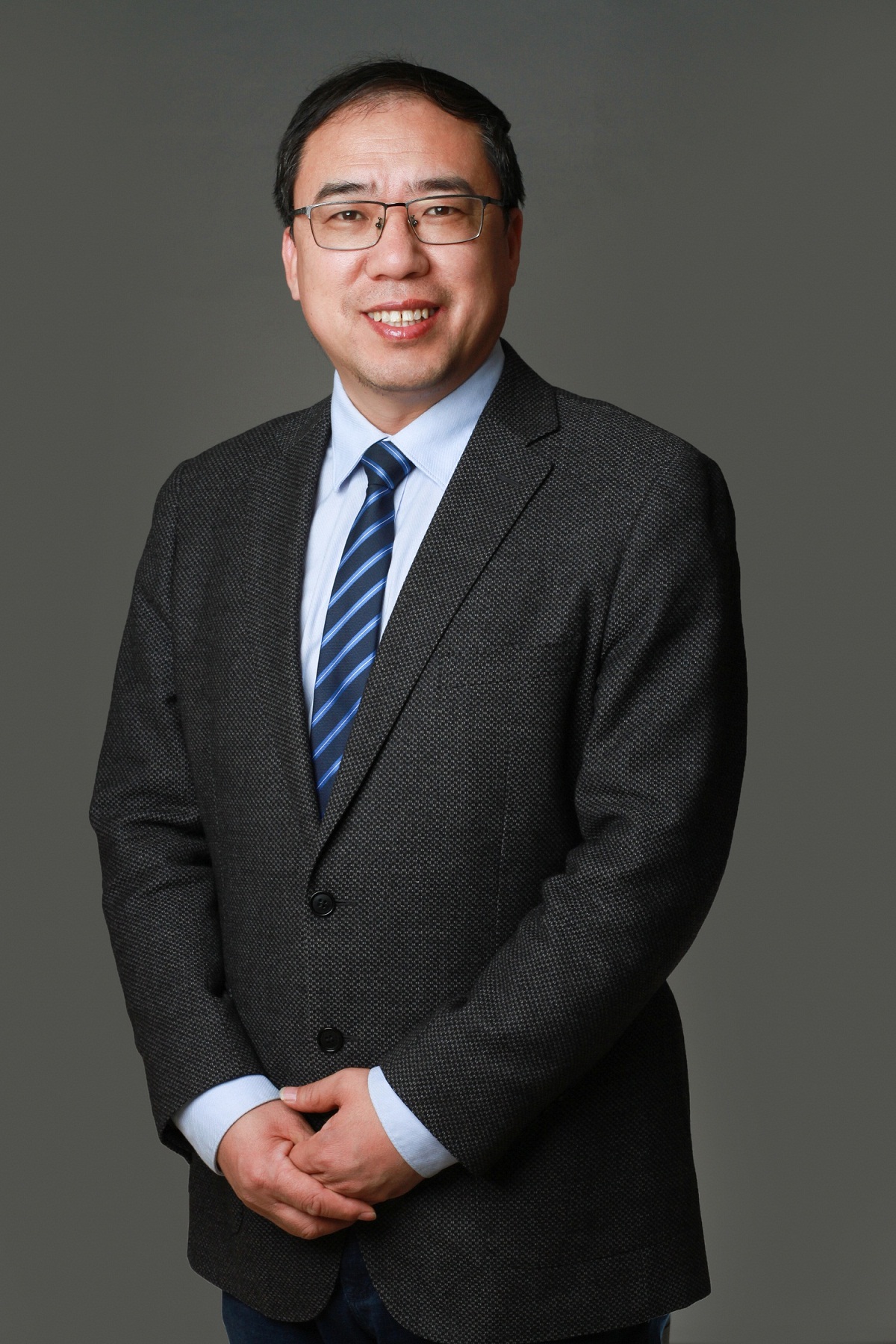 Lipeng Zhang