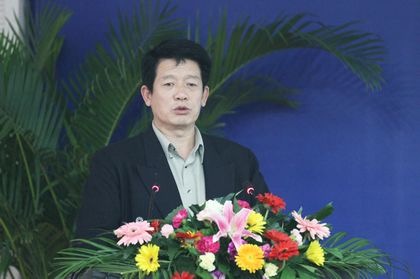 Cunxin Li