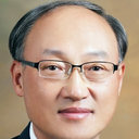 Yong-Seok Choi