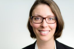 Stefanie Hoehl
