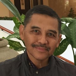 Husein Avicenna Akil