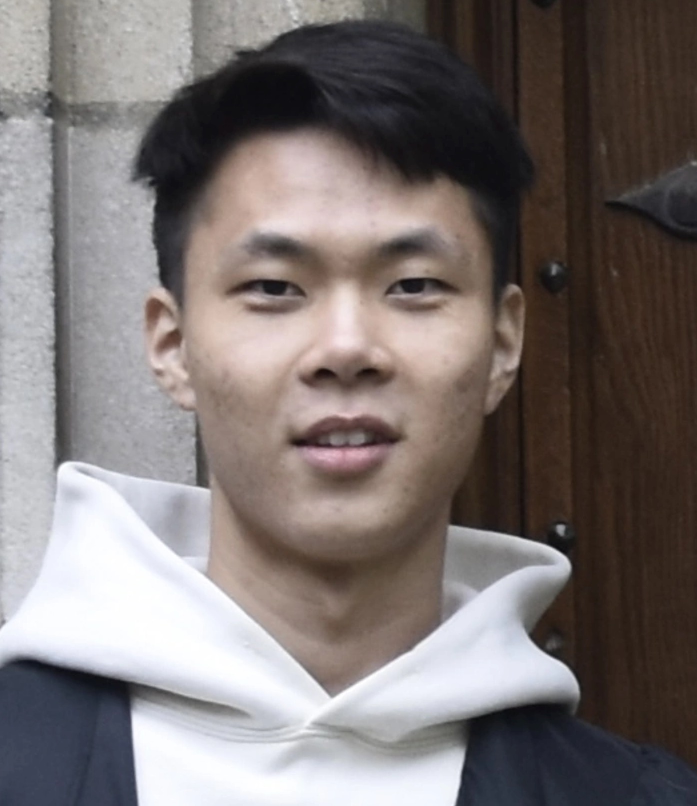 Yujian Liu