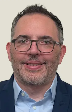 Christopher Mendias