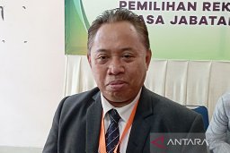 Akhmad Sodiq