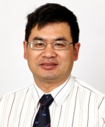 Wenyi Yan