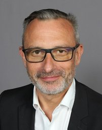 P. Berna