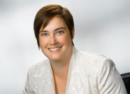 Bente Knoll