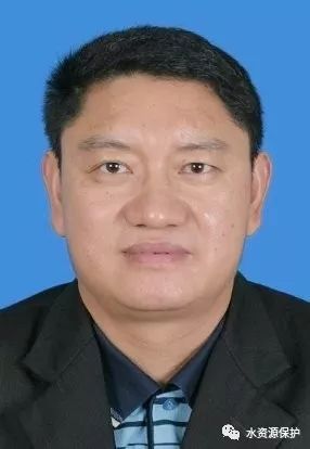 Guoru Huang