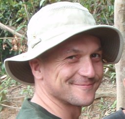 Simon Hedges