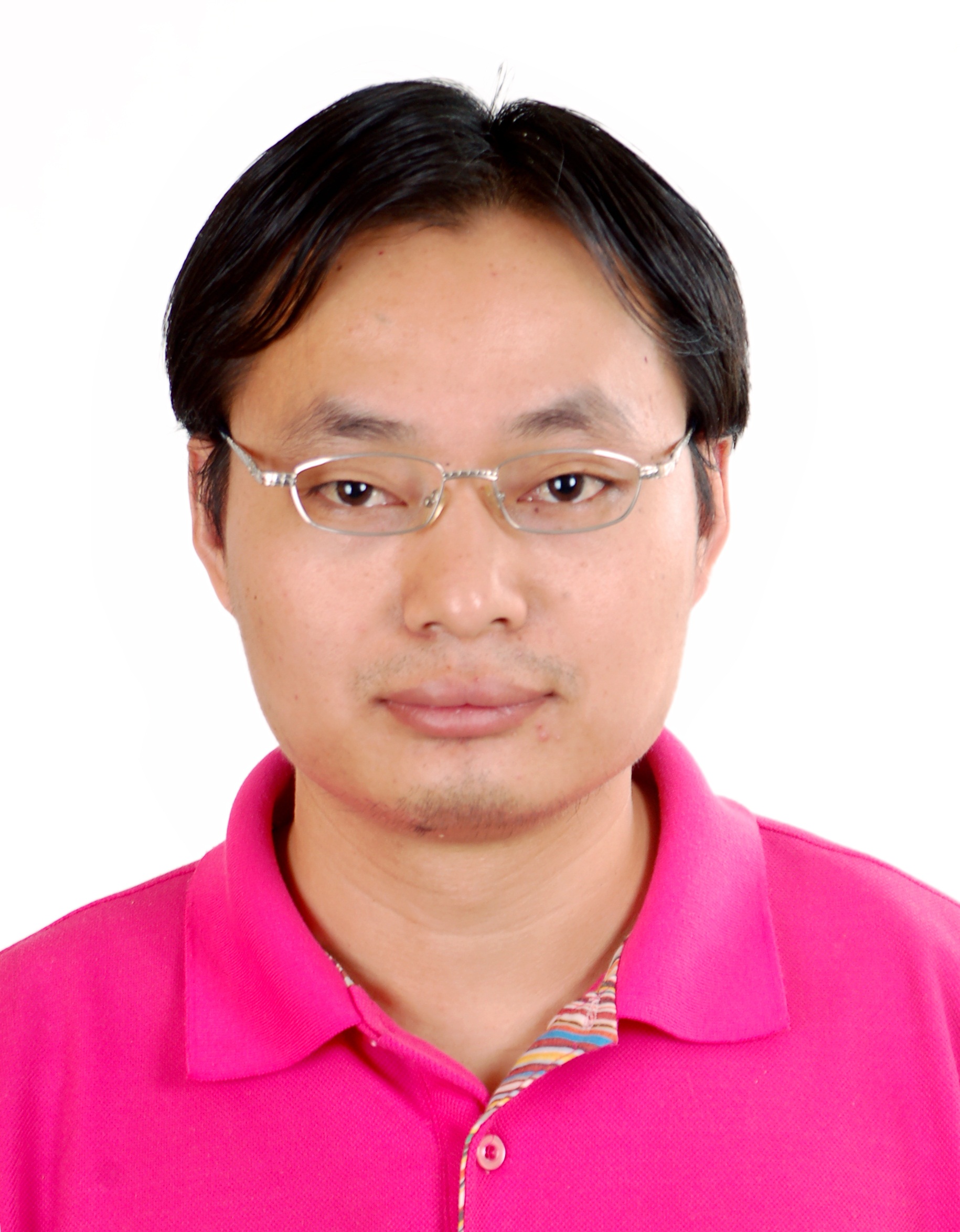 Shunzhong Chen