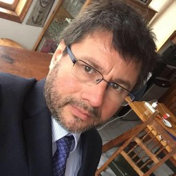 Carlos H. Vásquez