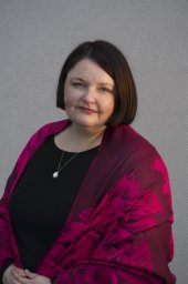 Margaret C Mckinnon