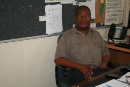 Ketlhatlogile Mosepele