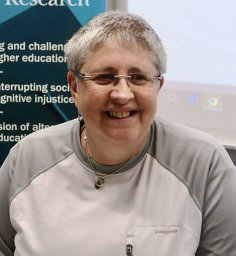 Sally R. Munt
