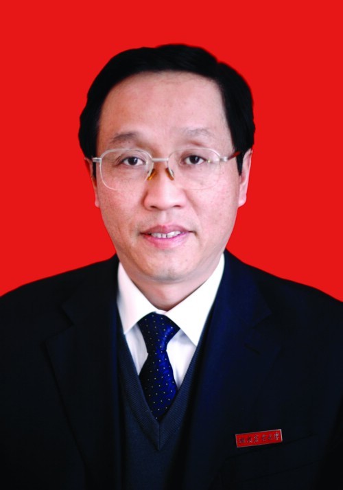 Zili Yi