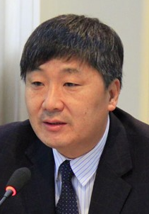 Zeyang Zhou