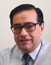 Eduardo R. Perna