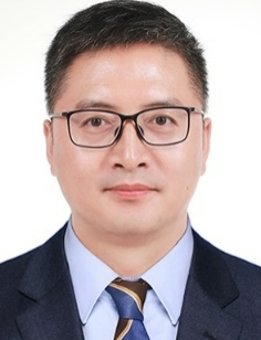 Jinlong Yin