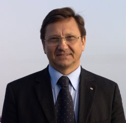 Alexander G Tkachenko