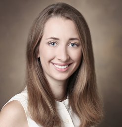 Alexandra C Sundermann