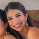 Andrea Flores
