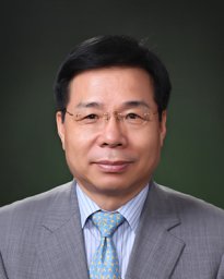 Yoo-Hun Suh