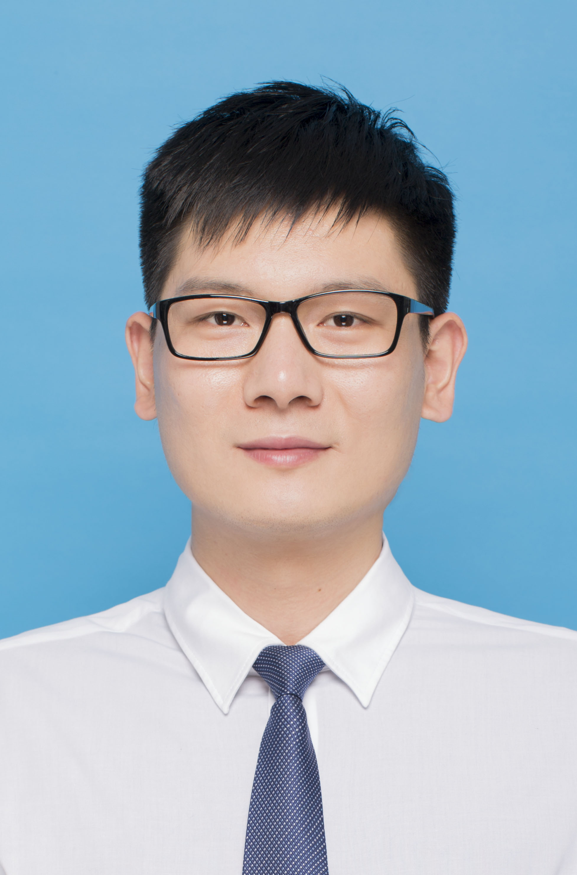 Chenglong Wang