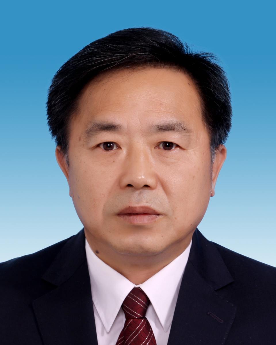 Qingwen Yang