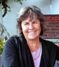 Nuria Puig