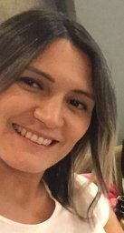 Esra Uyar