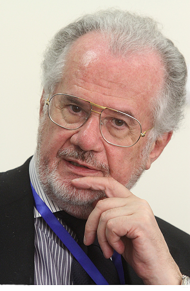 Angelo Azzi