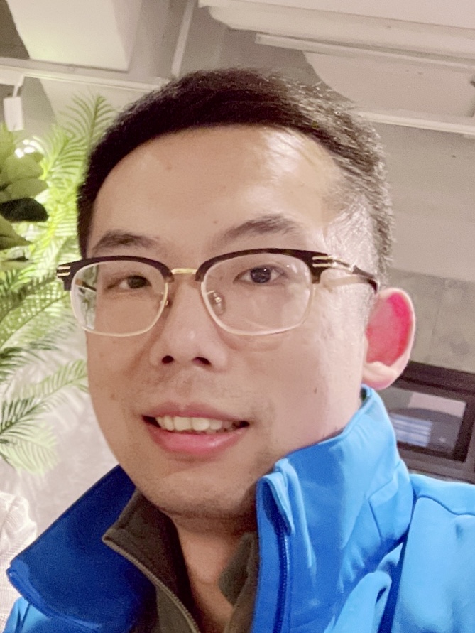 Shuo Li