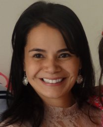 Ana C Takakura