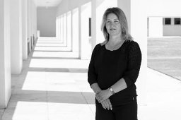 Monica V. Cunha