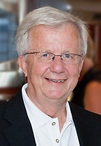 Richard E Peterson