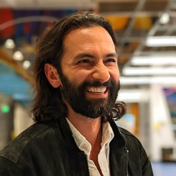Erik Lucero