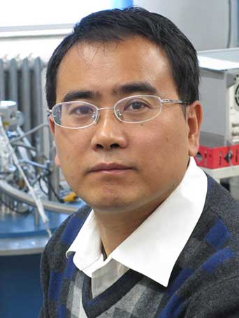Weiqiang Yu