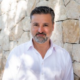 Stefan J. Cano