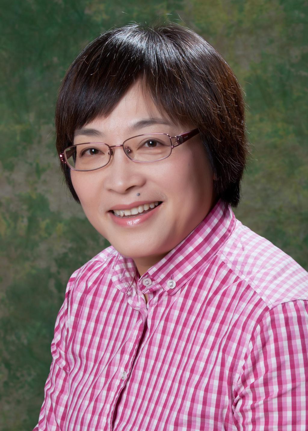 Xiaohong Chen