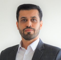 Seyyed Hassan Pishgar-Komleh