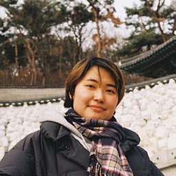 Suhjin Lee